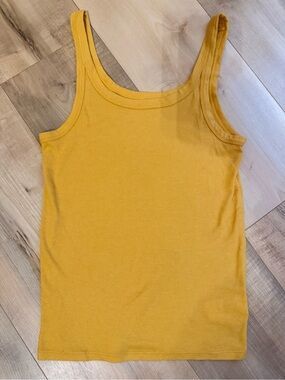 American Eagle Outfitters Ribbed Tank in Mustard